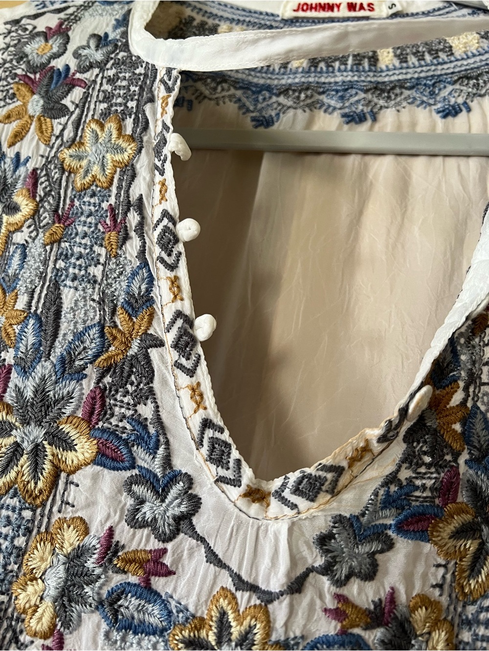 Johnny Was Tanya Embroidered white blue & colorful blouse - Picture 4 of 15